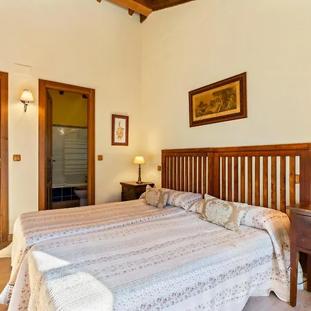 Valle De Bueida La Vega * Rodiles