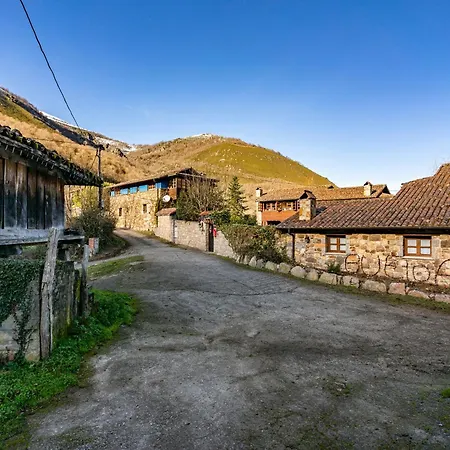 Casa de Campo Valle De Bueida La Vega Rodiles